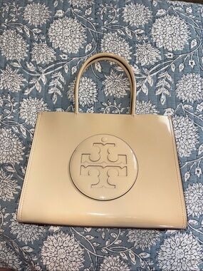 Tory Burch Beige Patent Leather Logo Tote